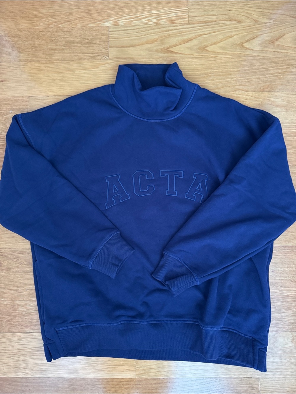 ACTA Mockneck